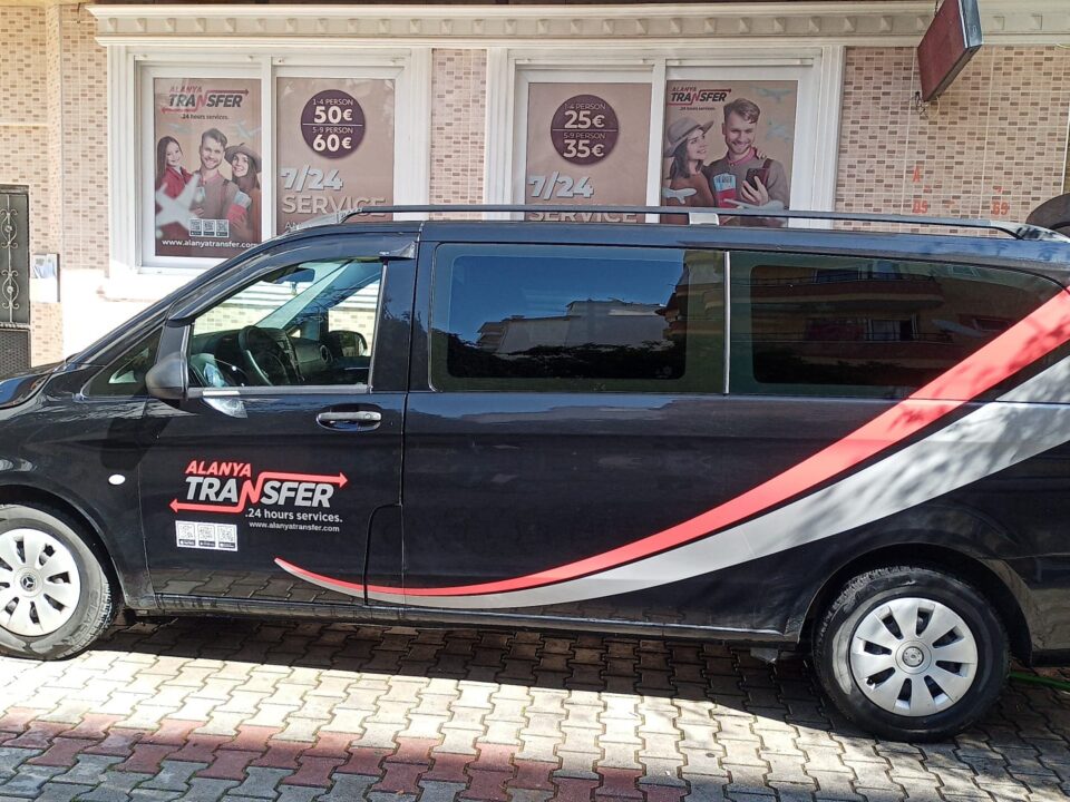 Luxurious Private Transfers Experience the Ultimate Comfort from Kemer to Mahmutlar mahmutlartransfer.com.tr